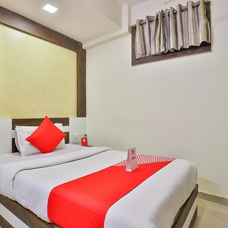 Hotel O Sri Balaji Residency Ахмедабад Екстериор снимка
