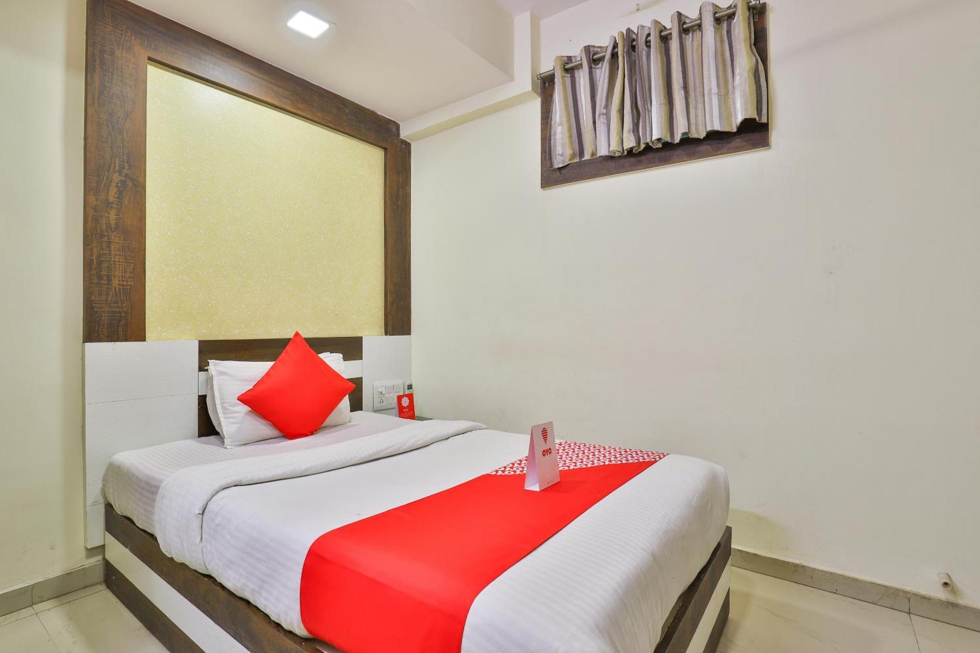 Hotel O Sri Balaji Residency Ахмедабад Екстериор снимка